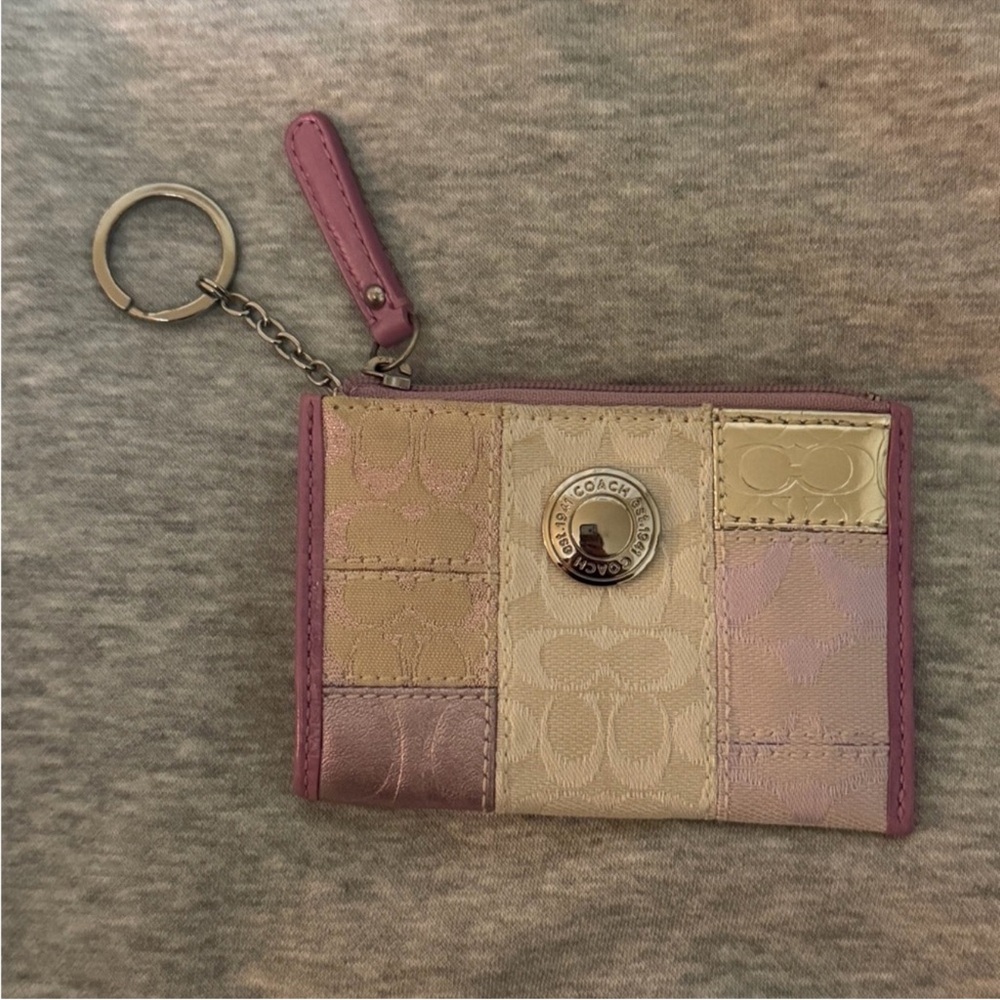 Vintage Coach Purple Pink and Cream
Patchwork Card Coin Wallet